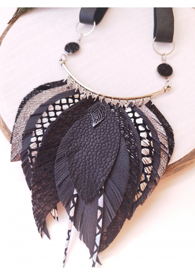  black silver bib leather feather collar 