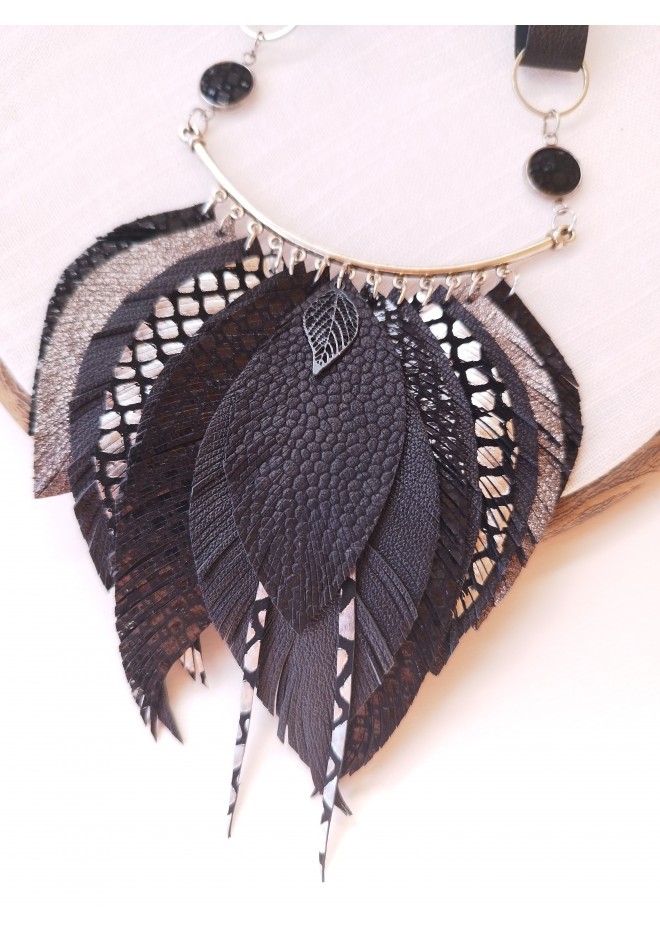  black silver bib leather feather collar 