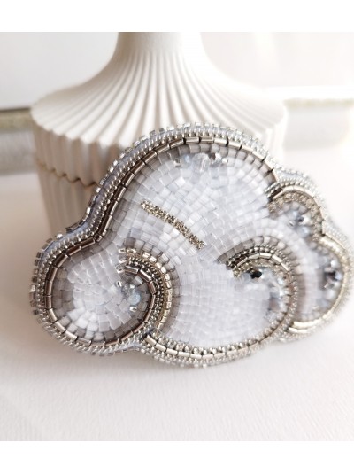 Gray cloud beads embroidery brooch 