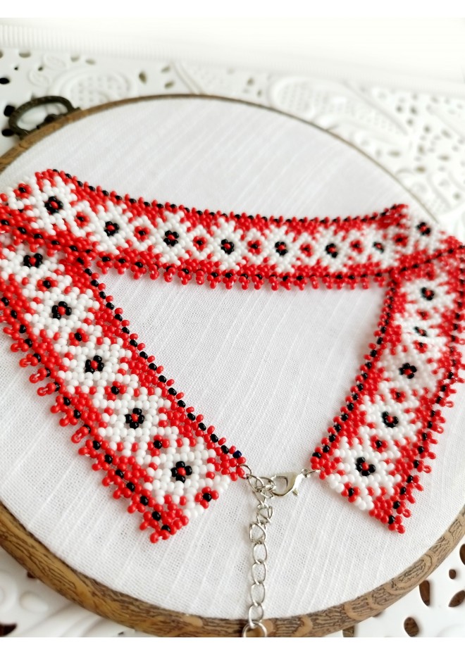 traditional Ukrainian beaded jewelry