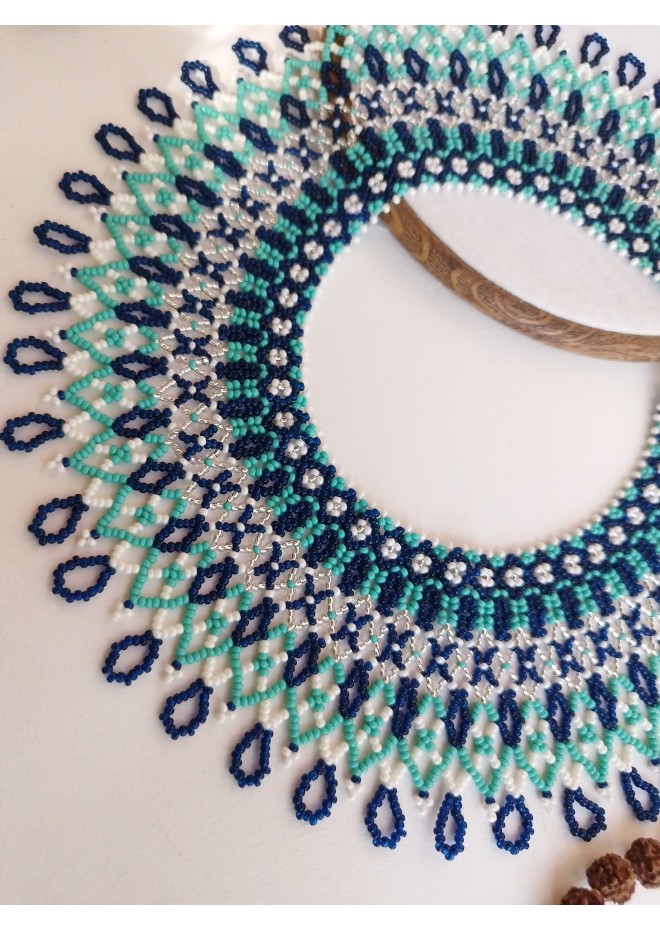 traditional Ukrainian beaded jewelry