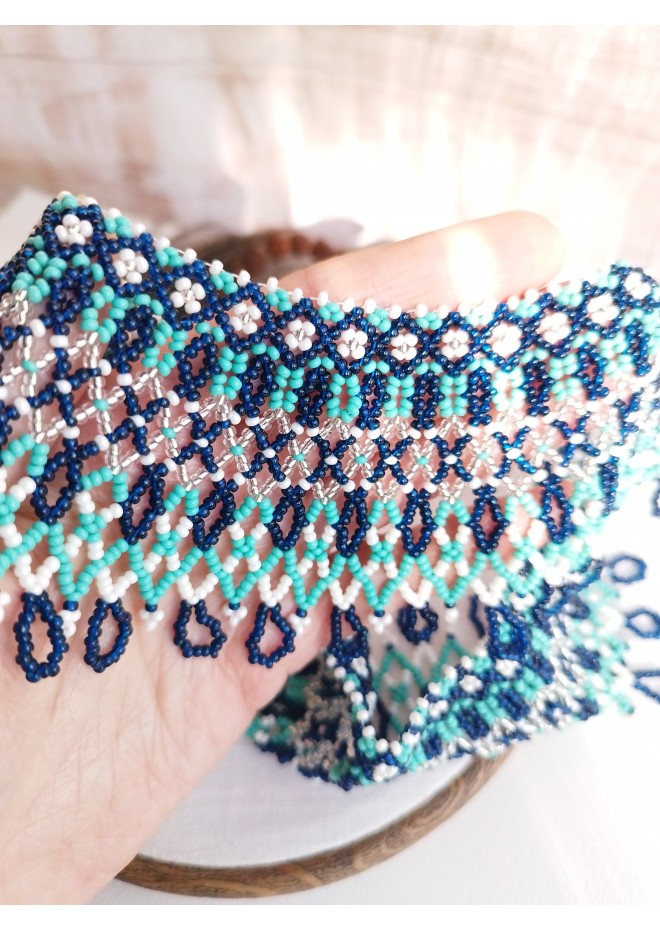 traditional Ukrainian beaded jewelry