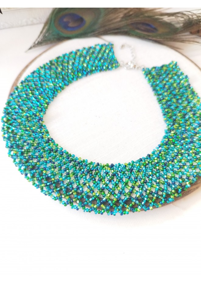traditional Ukrainian beaded jewelry