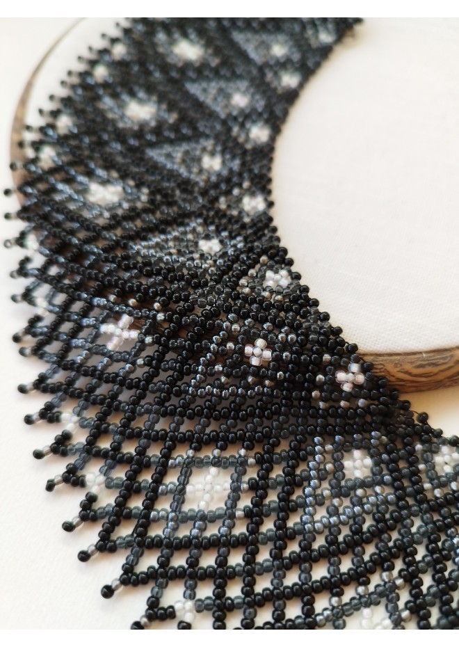 traditional Ukrainian beaded jewelry