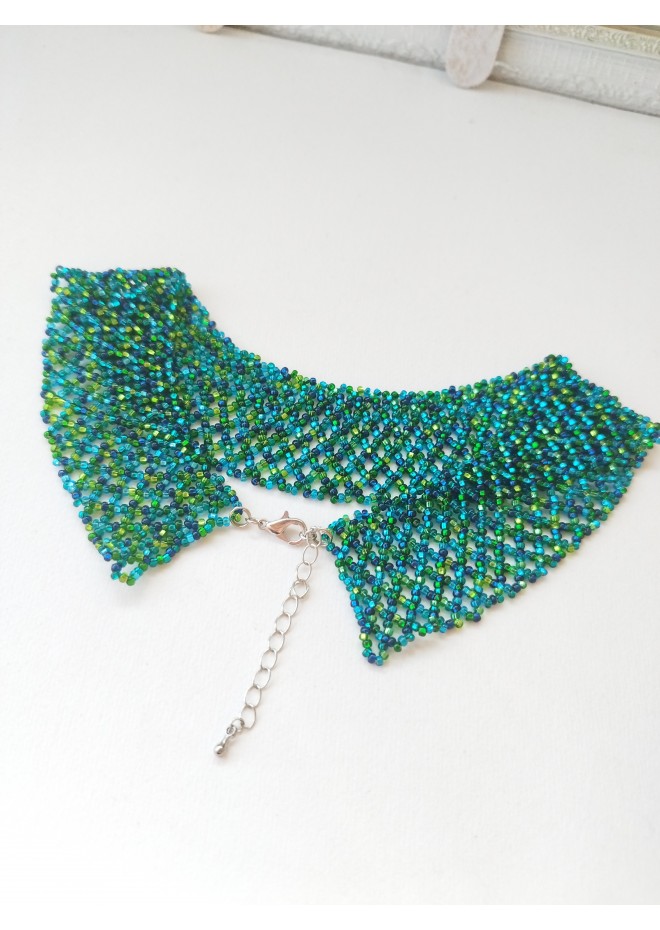 traditional Ukrainian beaded jewelry