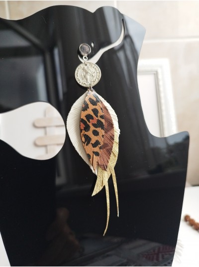 White brown long leather feather earrings 