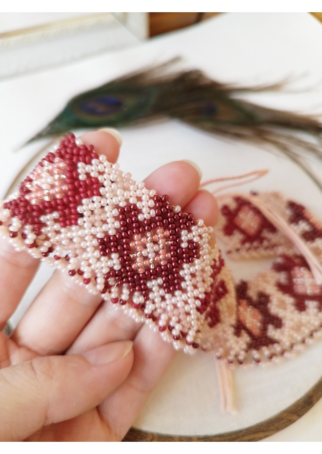 traditional Ukrainian beaded jewelry