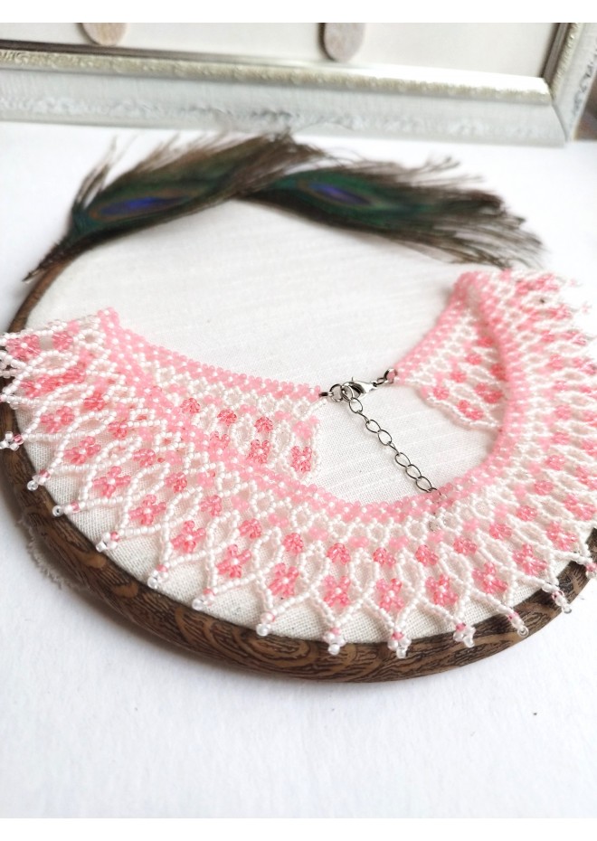 traditional Ukrainian beaded jewelry