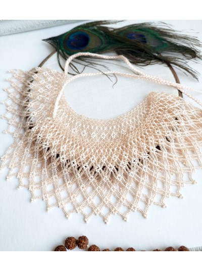 Beige collar beaded necklace, traditional Ukrainian beaded sylyanka