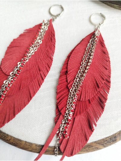 Soft red suede earrings with chain leather feather earrings.