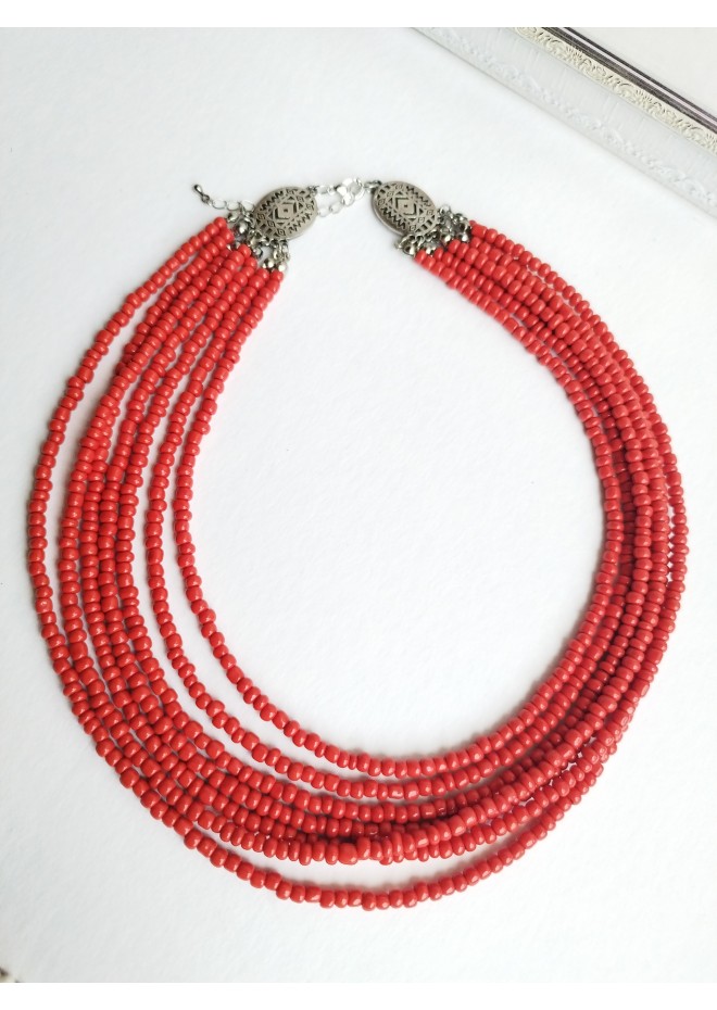 traditional Ukrainian beaded jewelry
