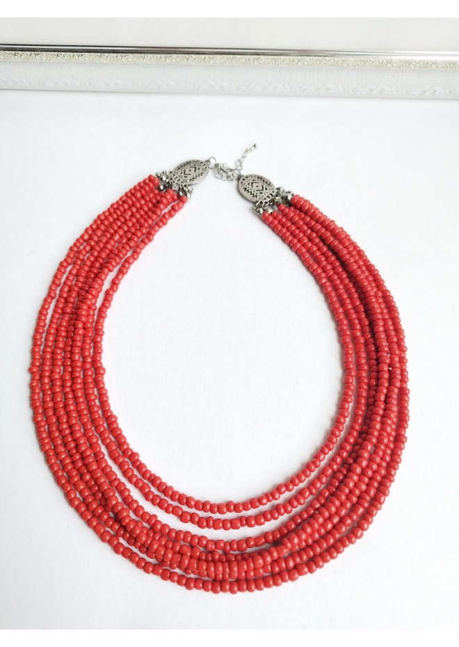 traditional Ukrainian beaded jewelry