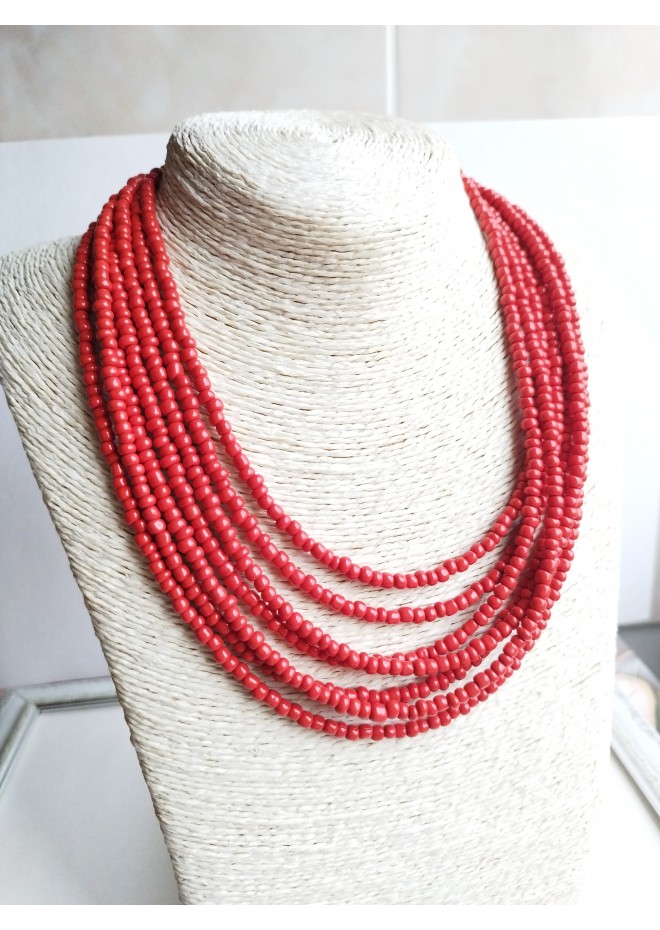 traditional Ukrainian beaded jewelry