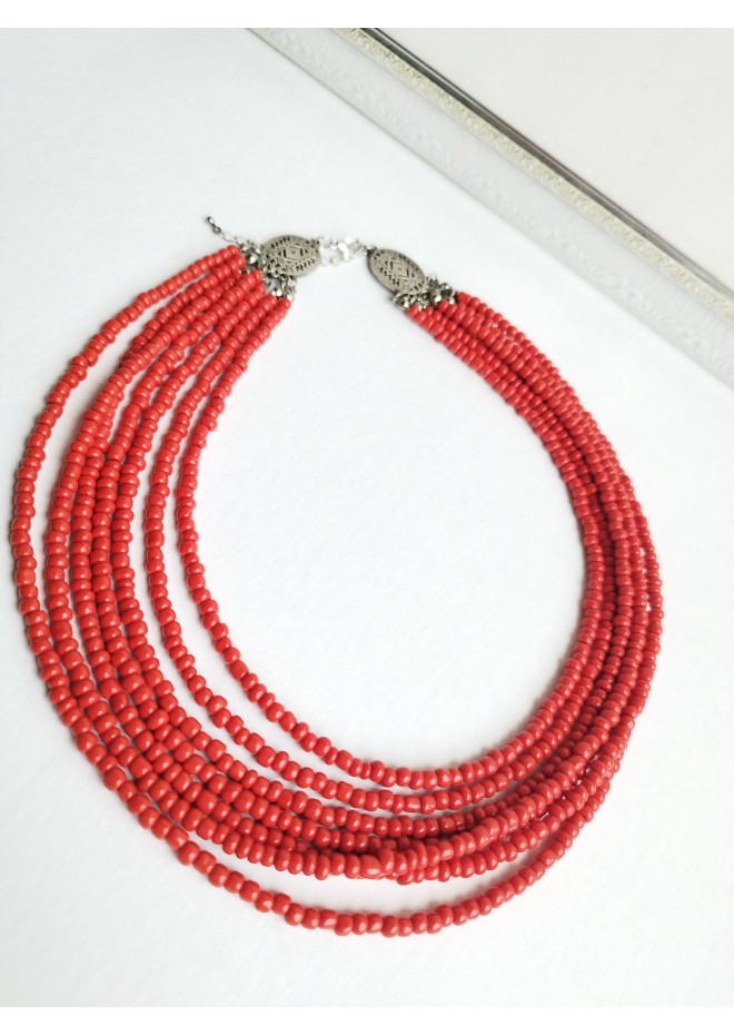 traditional Ukrainian beaded jewelry