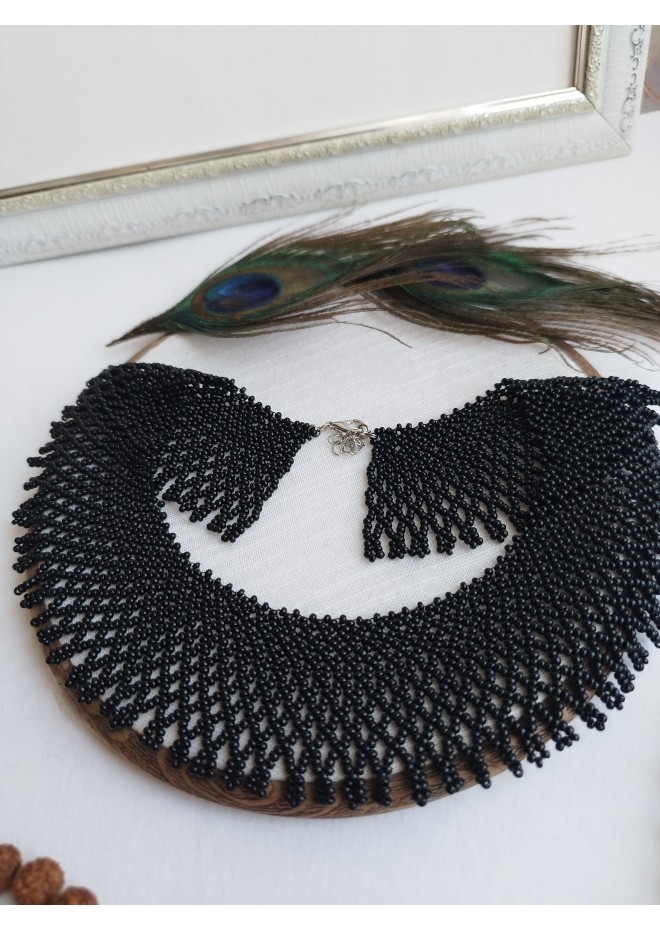 traditional Ukrainian beaded jewelry