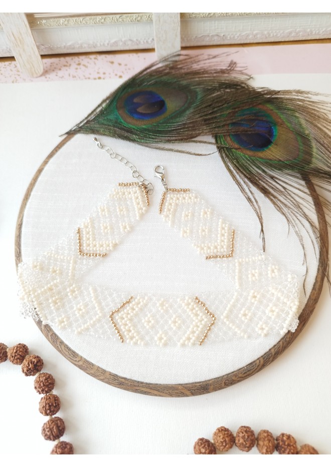 traditional Ukrainian beaded jewelry