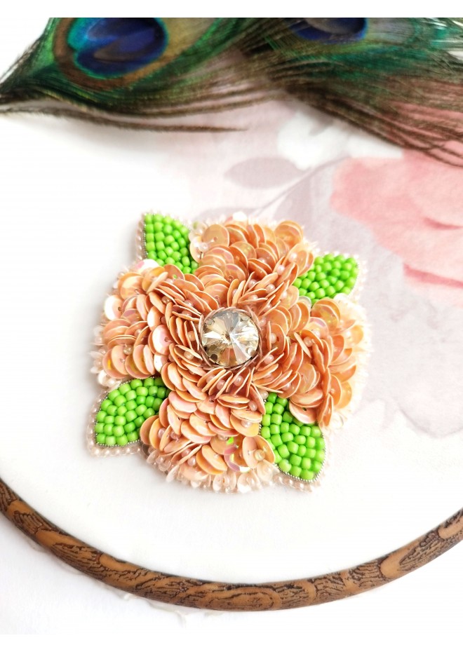 beaded flower brooch peach