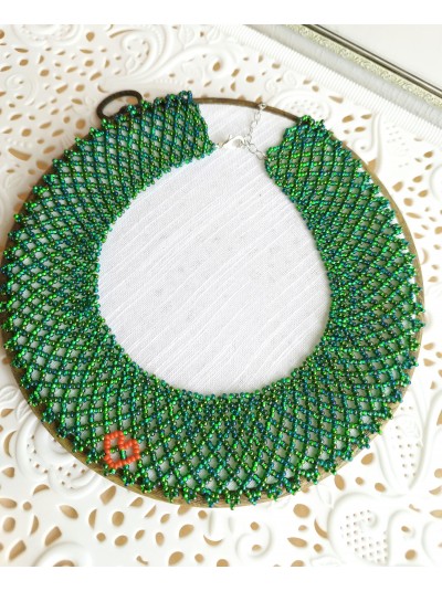 Green collar beaded necklace, traditional Ukrainian beaded sylyanka.