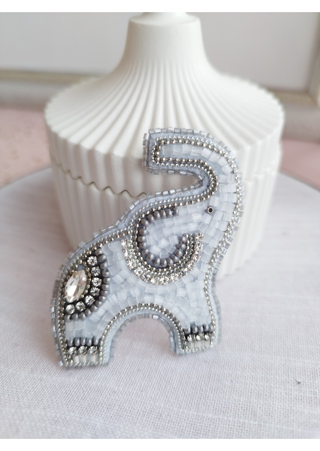 beaded embroidery brooch elephant