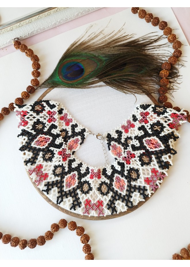 traditional Ukrainian beaded jewelry