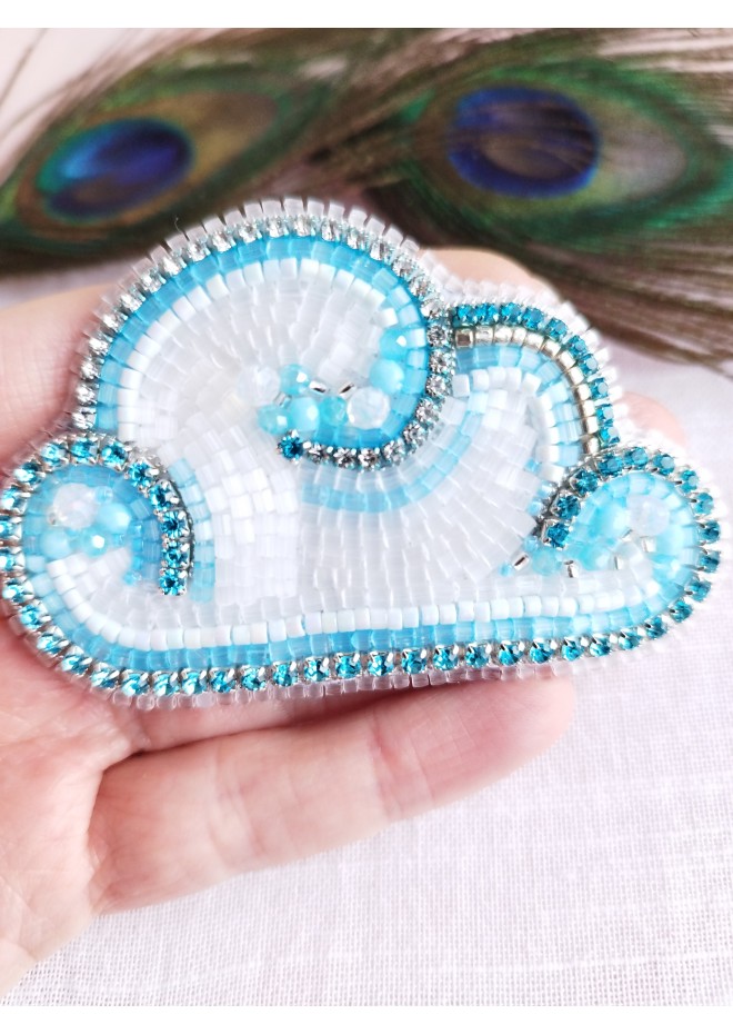 beaded cloud brooch blue 