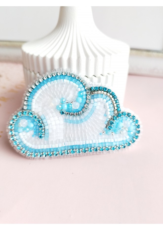 beaded cloud brooch blue 
